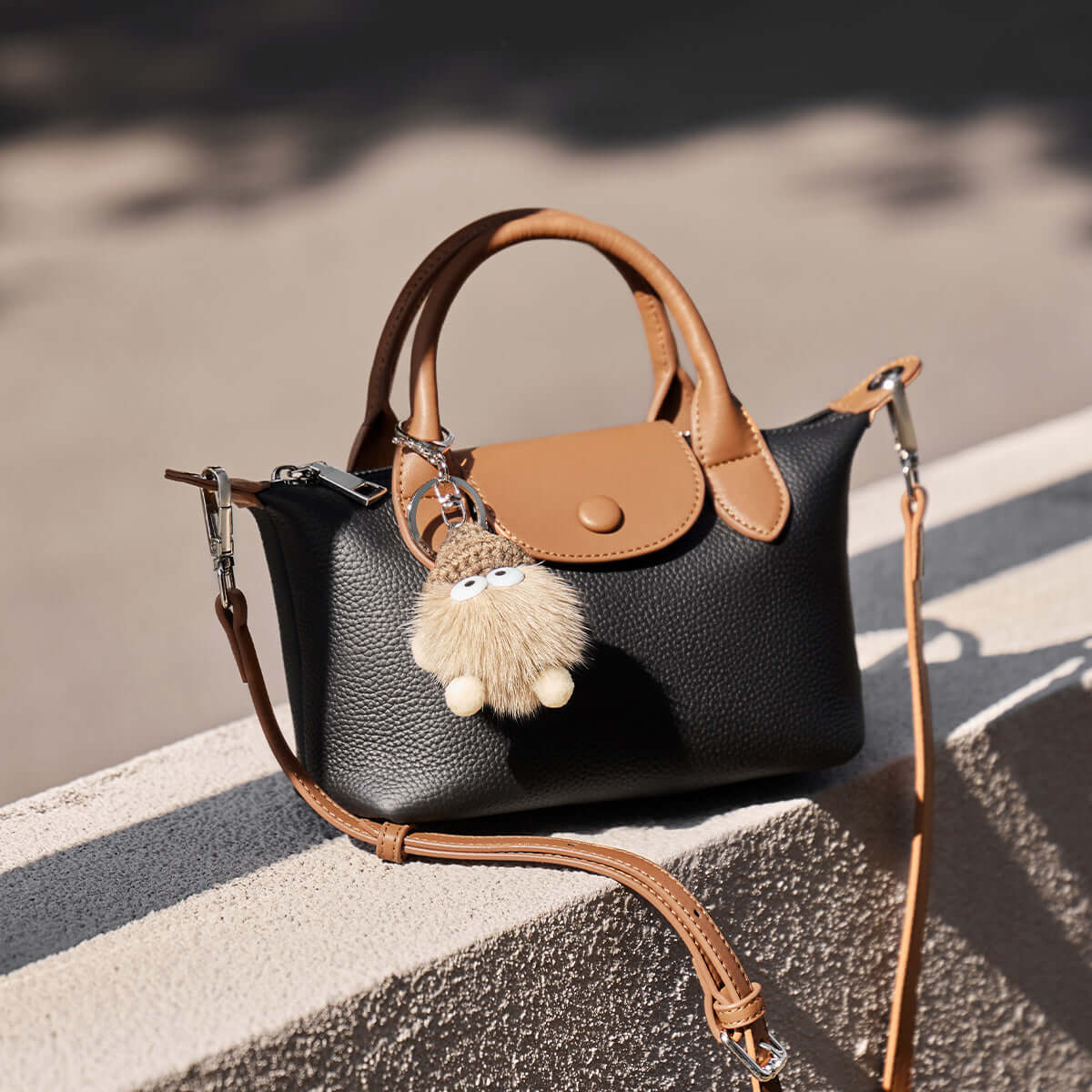 Amelia Top Handle Leather Bag - HAWI SHOPPING